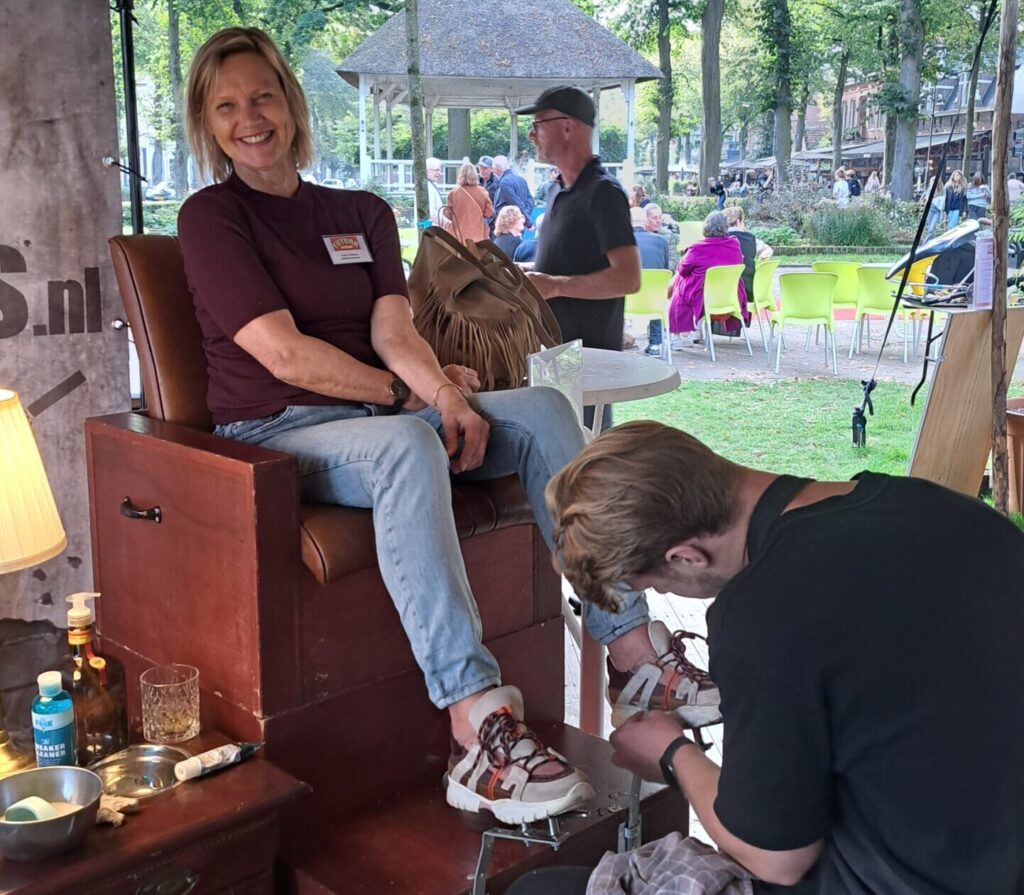 Festival Nova frisse sneakers
